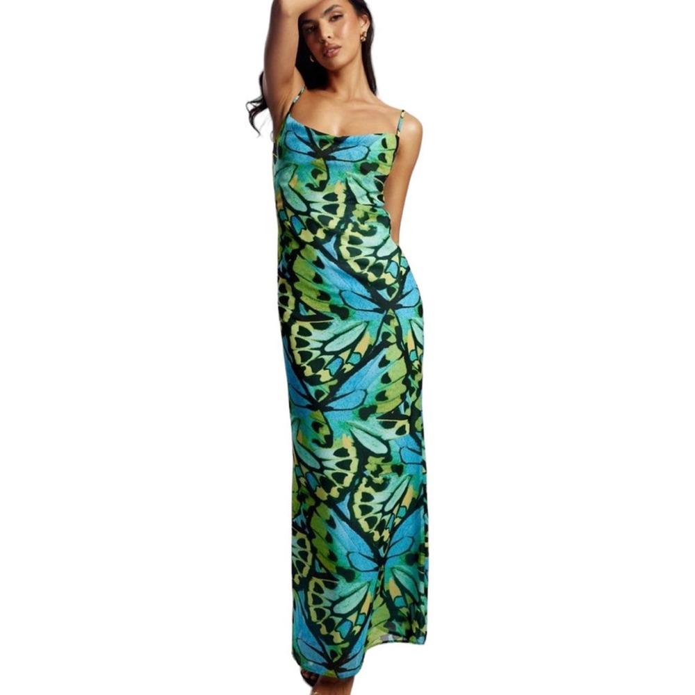 Meshki Blue Green Printed Backless Maxi Dress - Picture 6 of 12